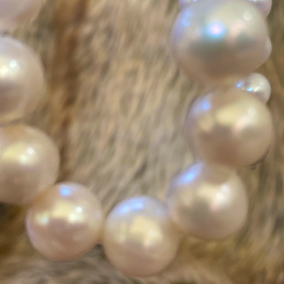 Beautiful imperial  pearls 12.5 by Joshua Bazar - Picture 1 of 5